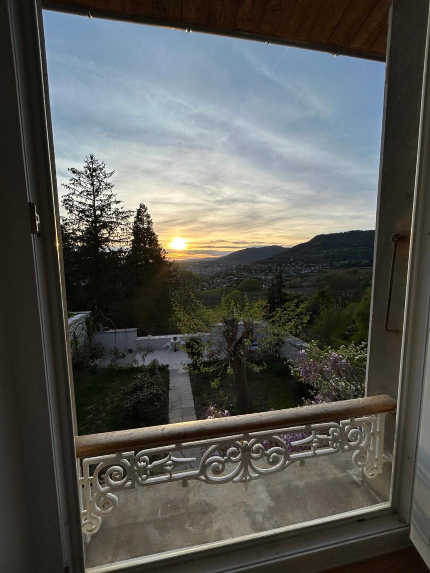 L'Escale De Beauregard Otel Coublevie Dış mekan fotoğraf